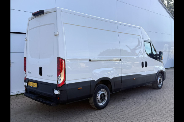 Iveco Daily 35S14 2.3 140PK L2H2 Cruise Control 3.5t Trekgewicht Camera Airco Bluetooth
