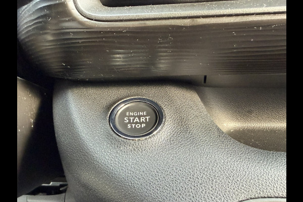 Jeep Avenger 1.2 Altitude | Winterpack | Camera | Apple/Android Carplay | JBL audio | Electrische kofferklep