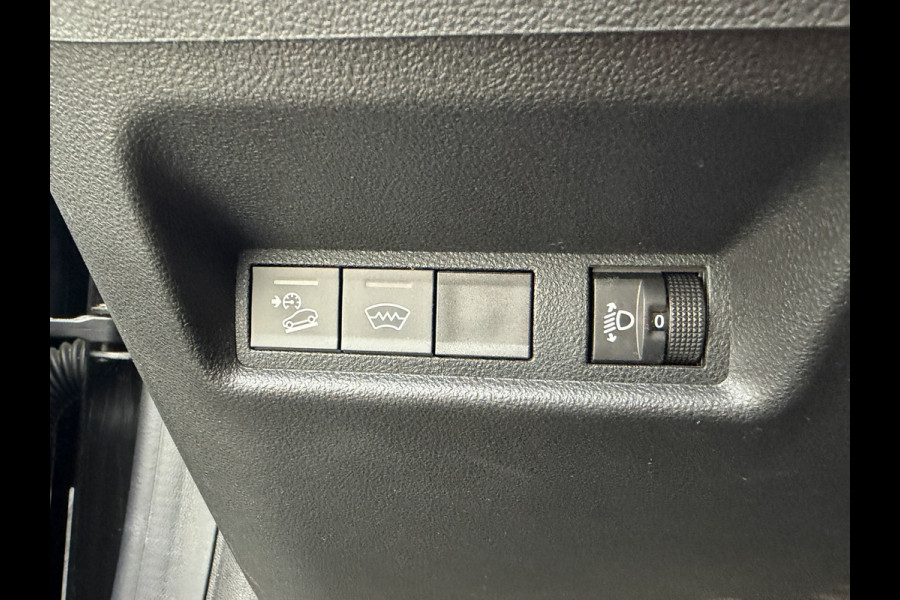 Jeep Avenger 1.2 Altitude | Winterpack | Camera | Apple/Android Carplay | JBL audio | Electrische kofferklep