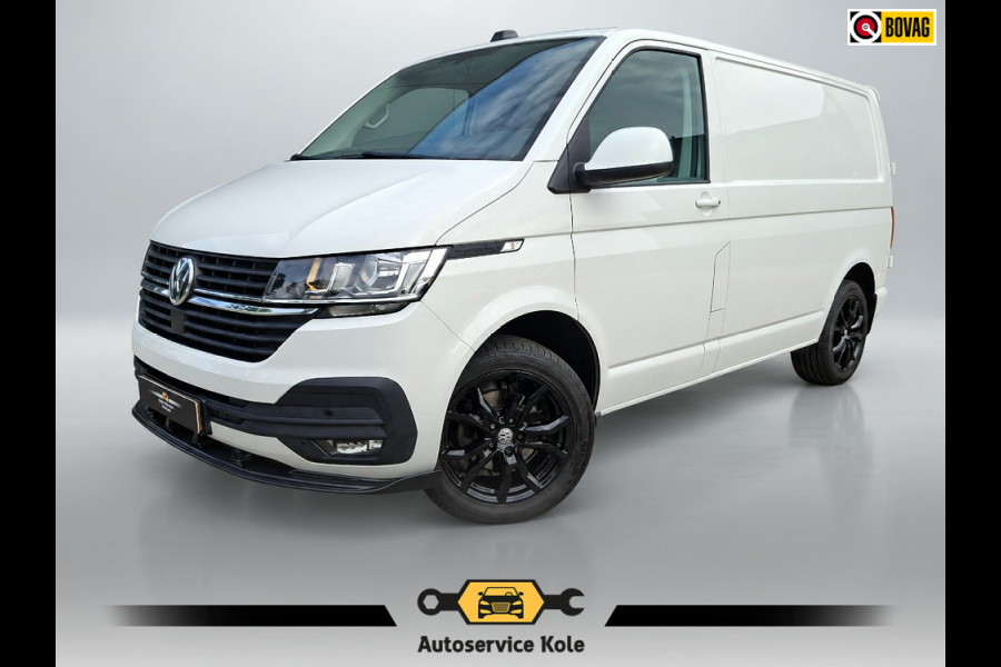 Volkswagen Transporter * Automaat L1H1 * Parkeercamera * Navigatiesysteem * Cruise Control * LM Velgen *