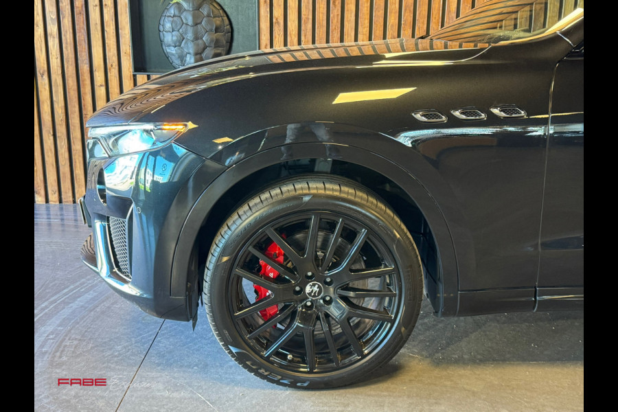 Maserati Levante 3.8 V8 GTS / Softclose / H/K / Carbon / Pano / 360 Camera / Memory / Stuurverwarming / Stoelventilatie