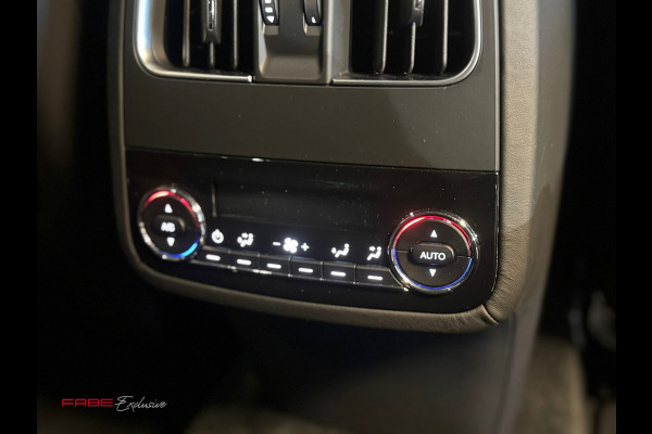 Maserati Levante 3.8 V8 GTS / Softclose / H/K / Carbon / Pano / 360 Camera / Memory / Stuurverwarming / Stoelventilatie