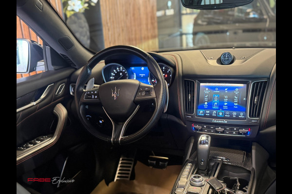 Maserati Levante 3.8 V8 GTS / Softclose / H/K / Carbon / Pano / 360 Camera / Memory / Stuurverwarming / Stoelventilatie