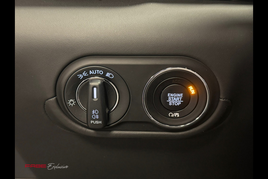 Maserati Levante 3.8 V8 GTS / Softclose / H/K / Carbon / Pano / 360 Camera / Memory / Stuurverwarming / Stoelventilatie