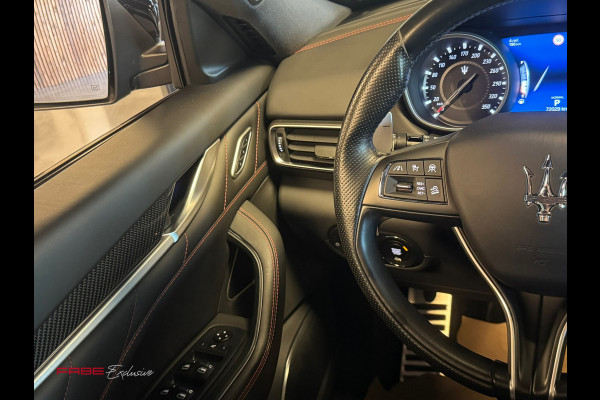 Maserati Levante 3.8 V8 GTS / Softclose / H/K / Carbon / Pano / 360 Camera / Memory / Stuurverwarming / Stoelventilatie
