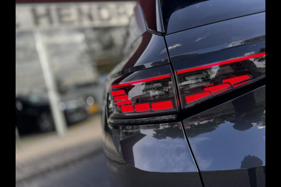 Volkswagen ID.4 Pro 77 kWh | SOH: 93,7% | Comfort Pakket | 2 Tone Exterieur Pakket | Style Pakket | Design Pakket | Matrix IQ. Light |