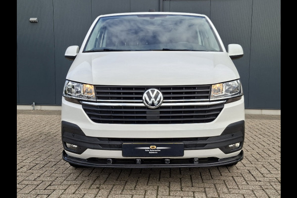Volkswagen Transporter * Automaat L1H1 * Parkeercamera * Navigatiesysteem * Cruise Control * LM Velgen *