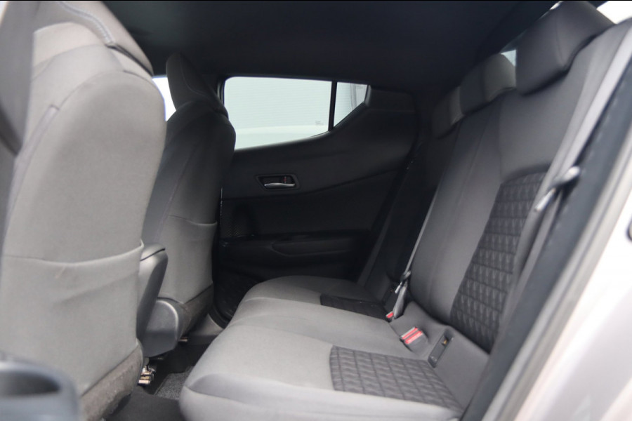 Toyota C-HR 2.0 Hybrid Business Plus / KEYLESS / CAMERA / DODEHOEK / STUUR+STOELVERW