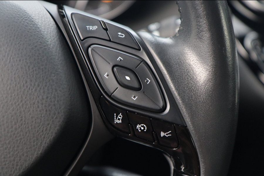 Toyota C-HR 2.0 Hybrid Business Plus / KEYLESS / CAMERA / DODEHOEK / STUUR+STOELVERW
