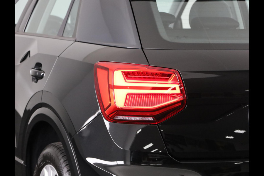 Audi Q2 35 TFSI Advanced edition 150pk | Adaptieve cruise controle | Parkeercamera | 17 inch  Lichtmetalen velgen | Verlengde garantie