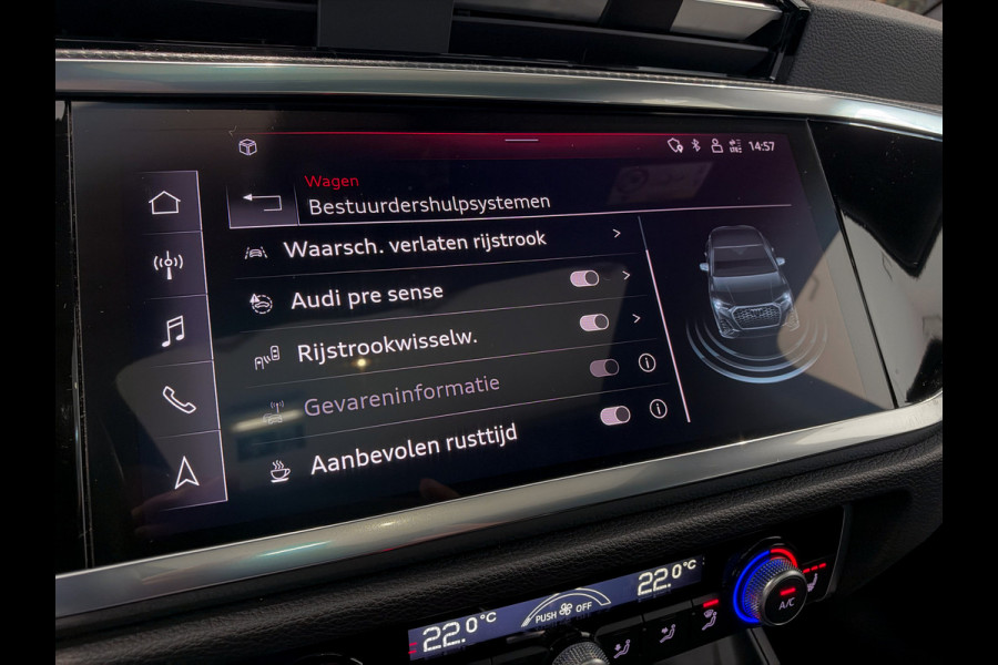 Audi Q3 Sportback 35 TFSI 3x S-Line Trekhaak|Keyless|camera|Panorama|Leder