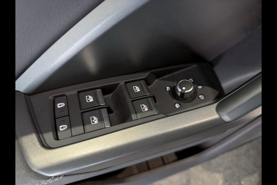 Audi Q3 Sportback 35 TFSI 3x S-Line Trekhaak|Keyless|camera|Panorama|Leder