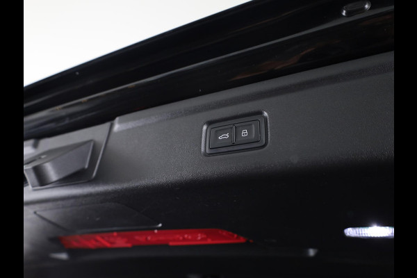 Audi A6 Avant e-tron S edition performance 100 kWh 367pk | SOH 99,3% | Panoramadak | Lederen sportstoelen | Tech pro | Stuur-en stoelverwarming V+A