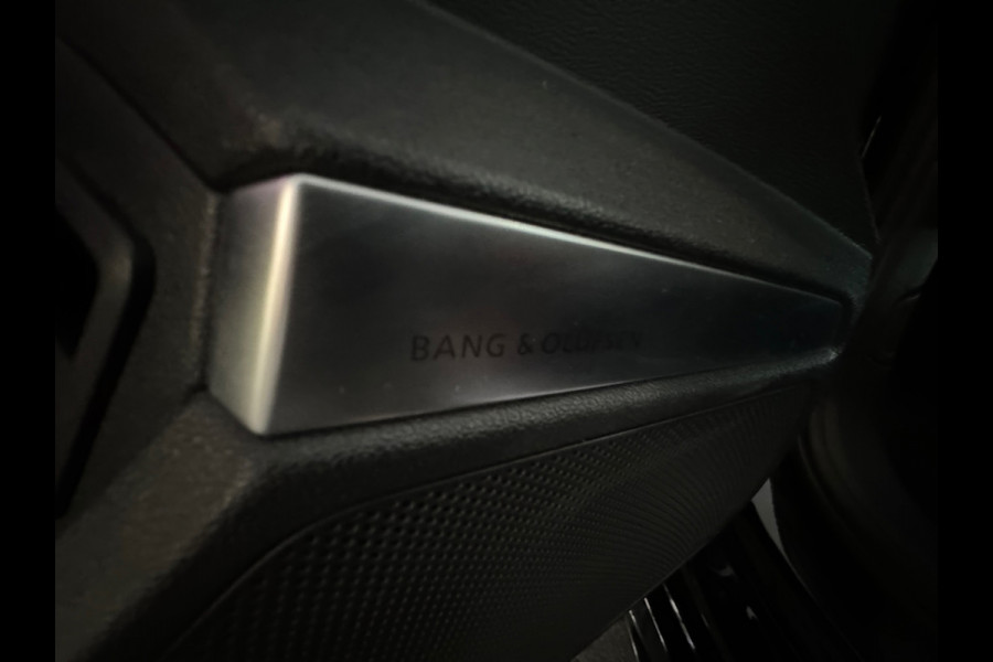 Audi RS3 Sportback 2.5 TFSI quattro Pano|Ceramic|B&O|HuD|Keyless