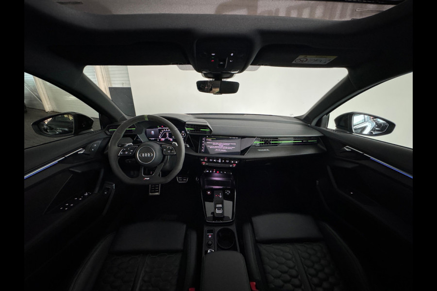 Audi RS3 Sportback 2.5 TFSI quattro Pano|Ceramic|B&O|HuD|Keyless