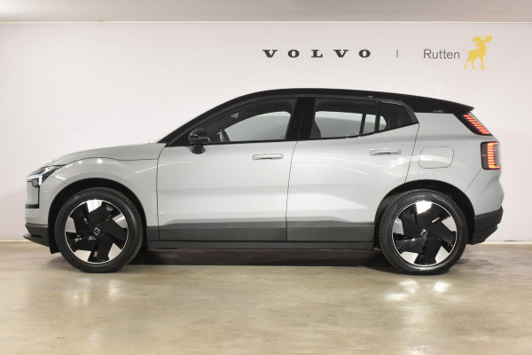 Volvo EX30 Single Motor Extended Range Plus 69 kWh / Adaptive Cruise Control / Harman Kardon / Stoelverwarming / Stuurverwarming / Achteruitrijcamera / Elektrische achterklep / Parkeersensoren V+A / Trekhaak elektrisch uitklapbaar