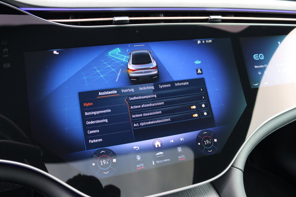 Mercedes-Benz EQE 350+ Business Solution Luxury 96 kWh | Hyperscreen | Distronic+ | Panoramadak | Memory | Burmester | Surround Camera | Leder | Digital Light | Keyless Go | 22 kW | Warmtepomp |