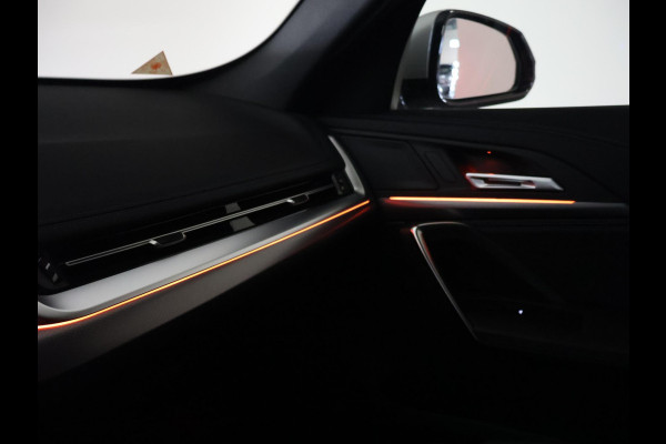 BMW iX1 eDrive20 67 kWh M SPORT EDITION *NIEUW* + TREKHAAK WEGKL. | ADAPTIVE CRUISE | 19 INCH | PREMIUM PACK
