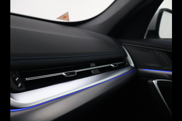 BMW iX1 eDrive20 67 kWh M SPORT EDITION *NIEUW* + TREKHAAK WEGKL. | ADAPTIVE CRUISE | 19 INCH | PREMIUM PACK