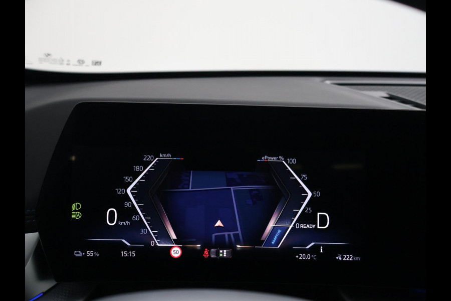 BMW iX1 eDrive20 67 kWh M SPORT EDITION *NIEUW* + PANORAMA | TREKHAAK | CAMERA | ADAPTIVE CRUISE | 19 INCH