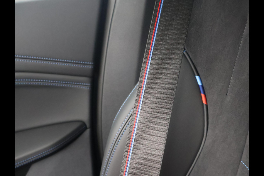 BMW iX1 eDrive20 67 kWh M SPORT EDITION *NIEUW* + PANORAMA | TREKHAAK | CAMERA | ADAPTIVE CRUISE | 19 INCH