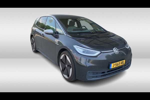 Volkswagen ID.3 First Max 58 kWh / Full option! / Panoramadak / Camera / Head-up / Keyless / 20'' / ACC / Dodehoek / Elektr. stoelen / Massage / Navigatie / Stuurverwarming