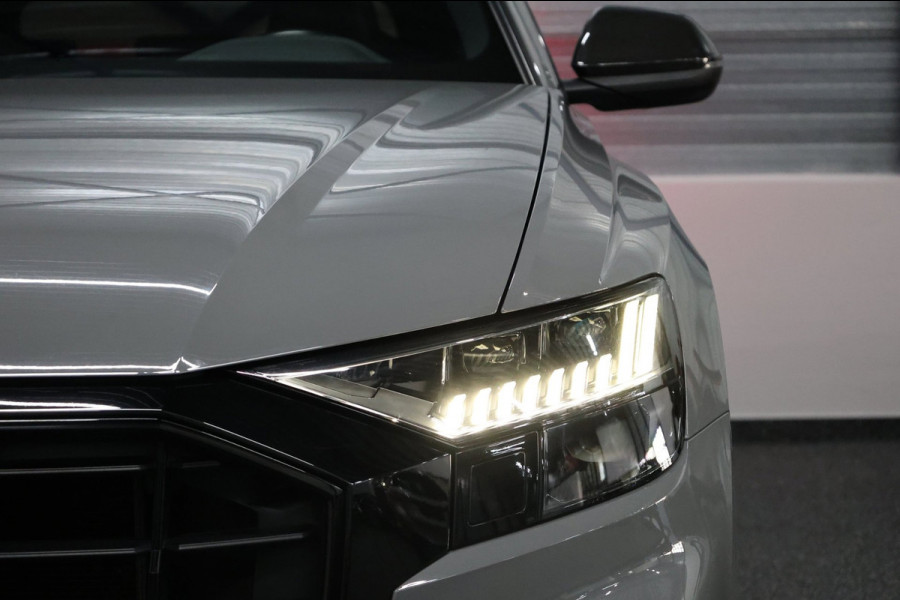 Audi Q8 55 TFSI quattro 340+PK 3x S-line BTW/MAXTON//VIRTUAL/SFEER/PANO/LUCHT/RS ZETELS+S.VERWARMING/22"/CAM/ACC/12 MND GARANTIE