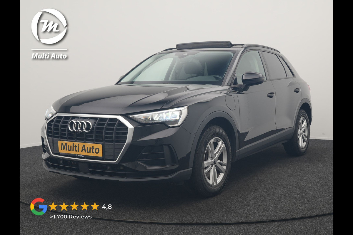 Audi Q3 45 TFSI e Advanced edition PHEV 245pk Dealer O.H | Panodak | 360 Camera | Blis | Voorstoelen Verwarmd | Sfeerverlichting | Cruise Control | DAB | Navigatie | Virtual | 17"L.M | Plug In Hybrid