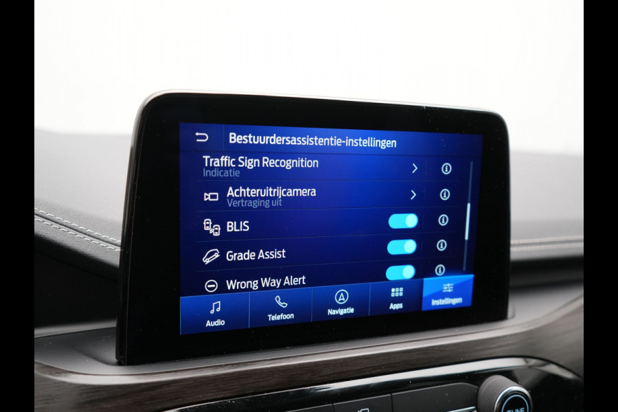 Ford Kuga 2.5 PHEV Vignale 225pk Dealer O.H. | Trekhaak Afn. | Adaptive Cruise | 360 Camera | Bang & Olufsen | Lederen Sportstoelen Memory & Verwarmd | Stuur Verwarmd | Apple Carplay | Keyless | BLIS | Navigatie | DAB | Plug In Hybrid |