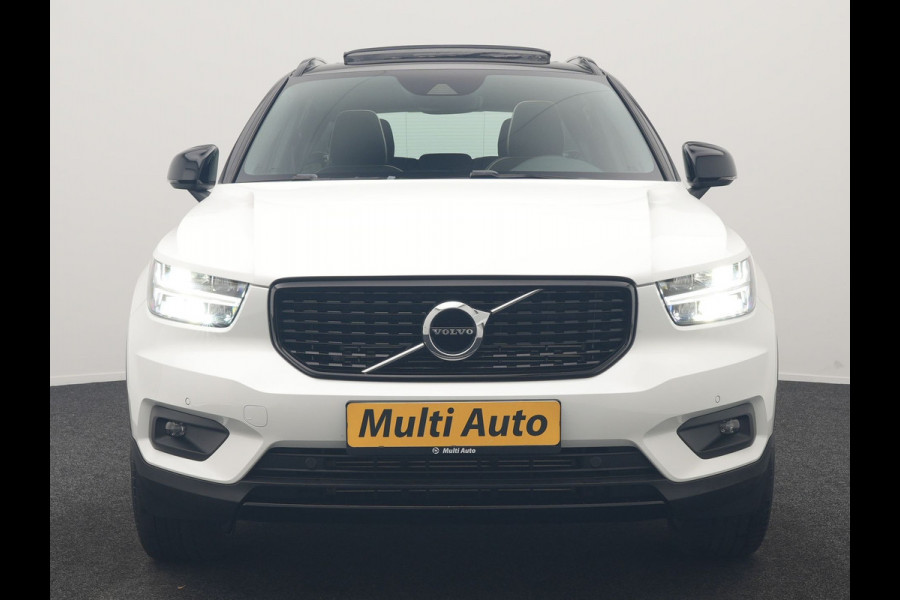 Volvo XC40 T5 Recharge R-Design PHEV 262pk | Panodak | Adaptive Cruise | Camera | Alcantara Sportstoelen Memory & Verwarmd | Stuur Verwarmd | Keyless | BLIS | Apple Carplay | Navigatie | DAB | 20"L.M | Plug in Hybrid |