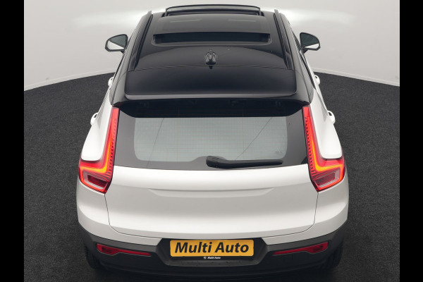 Volvo XC40 T5 Recharge R-Design PHEV 262pk | Panodak | Adaptive Cruise | Camera | Alcantara Sportstoelen Memory & Verwarmd | Stuur Verwarmd | Keyless | BLIS | Apple Carplay | Navigatie | DAB | 20"L.M | Plug in Hybrid |