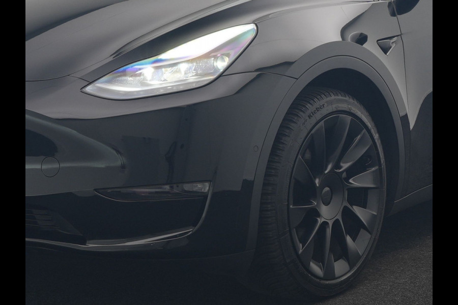 Tesla Model Y Dual Motor Long Range AWD 441 pk | Trekhaak Afn. | Full Self-Driving Capability | Panodak | Adaptive Cruise | 360 Camera | Lederen Sportstoelen Memory & Verwarmd | Navigatie |