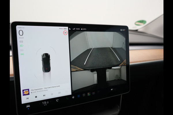 Tesla Model Y Dual Motor Long Range AWD 441 pk | Trekhaak Afn. | Full Self-Driving Capability | Panodak | Adaptive Cruise | 360 Camera | Lederen Sportstoelen Memory & Verwarmd | Navigatie |