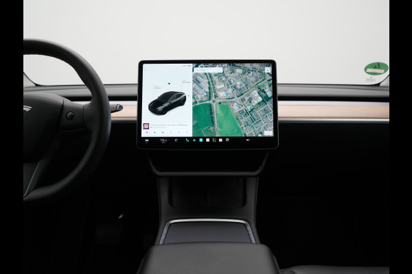 Tesla Model Y Dual Motor Long Range AWD 441 pk | Trekhaak Afn. | Full Self-Driving Capability | Panodak | Adaptive Cruise | 360 Camera | Lederen Sportstoelen Memory & Verwarmd | Navigatie |