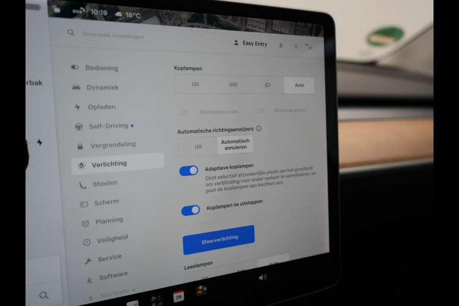 Tesla Model Y Dual Motor Long Range AWD 441 pk | Trekhaak Afn. | Full Self-Driving Capability | Panodak | Adaptive Cruise | 360 Camera | Lederen Sportstoelen Memory & Verwarmd | Navigatie |