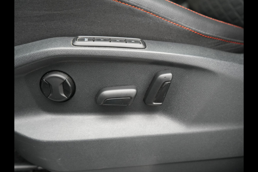 Seat Tarraco 1.4 TSI e-Hybrid PHEV FR Business Intense 245pk Dealer O.H | Trekhaak Af Fabriek | Panodak | Adaptive Cruise | 360 Camera | Sportstoelen Memory & Verwarmd | Keyless | Blis | Stuur Verwarmd | Apple Carplay | Sfeerverlichting | Navigatie | DAB | 20"L.M | Plug In Hybrid