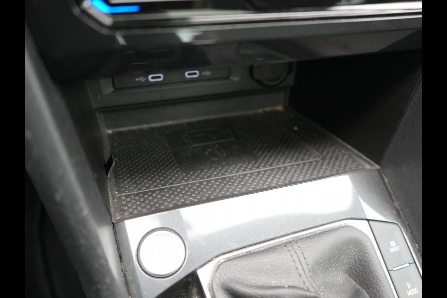 Seat Tarraco 1.4 TSI e-Hybrid PHEV FR Business Intense 245pk Dealer O.H | Trekhaak Af Fabriek | Panodak | Adaptive Cruise | 360 Camera | Sportstoelen Memory & Verwarmd | Keyless | Blis | Stuur Verwarmd | Apple Carplay | Sfeerverlichting | Navigatie | DAB | 20"L.M | Plug In Hybrid