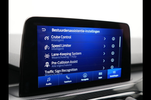 Ford Kuga 2.5 PHEV ST-Line X 225pk Dealer O.H. | Trekhaak Afn. | Panodak | Adaptive Cruise | Head Up | 360 Camera | Bang  & Olufsen | Alcantara Sportstoelen Verwarmd | Stuur Verwarmd | Keyless | BLIS | Apple Carplay | Navigatie | DAB | Plug In Hybrid |