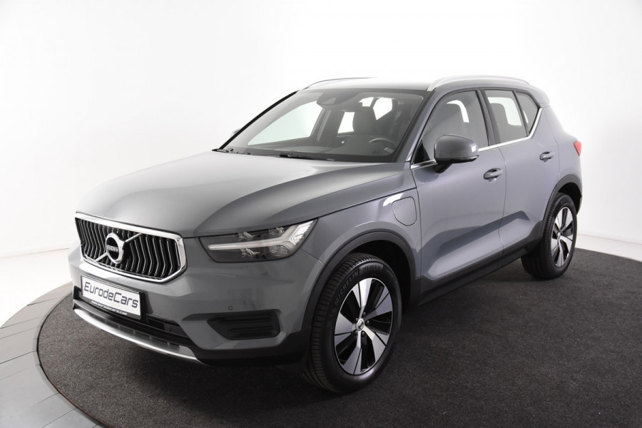 Volvo XC40 1.5 T4 Inscription *1ste Eigenaar*Navigatie*Stoelverwarming*Camera*