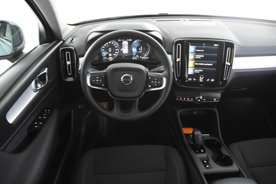 Volvo XC40 1.5 T4 Inscription *1ste Eigenaar*Navigatie*Stoelverwarming*Camera*
