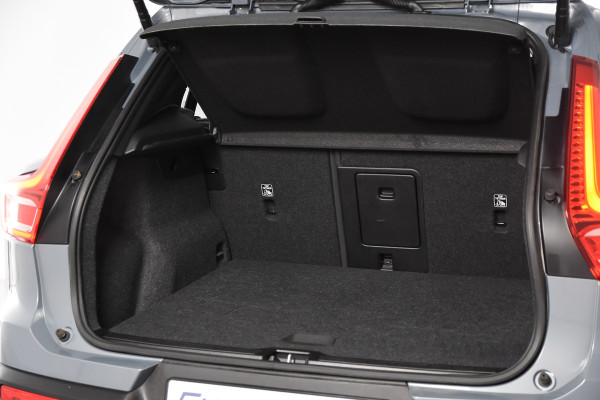 Volvo XC40 1.5 T4 Inscription *1ste Eigenaar*Navigatie*Stoelverwarming*Camera*