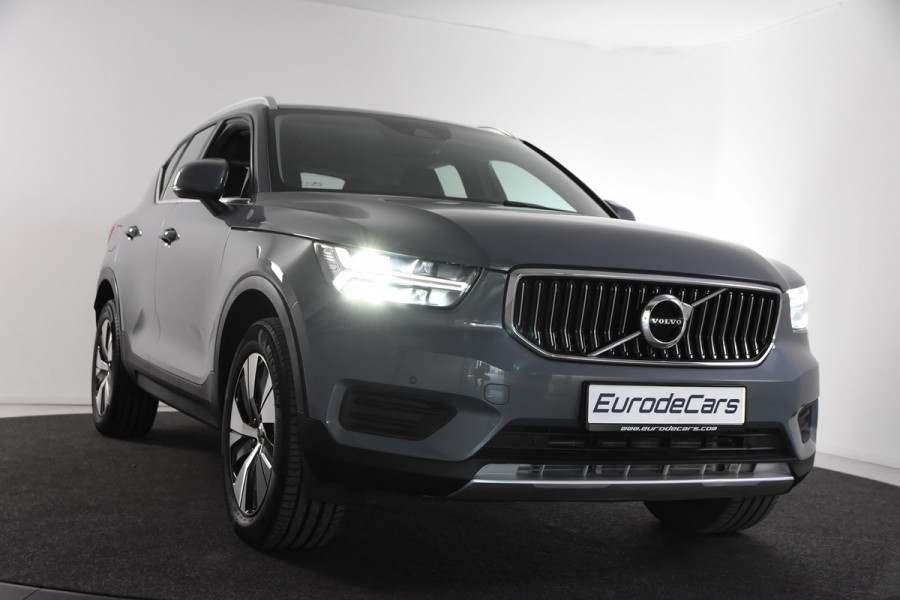 Volvo XC40 1.5 T4 Inscription *1ste Eigenaar*Navigatie*Stoelverwarming*Camera*