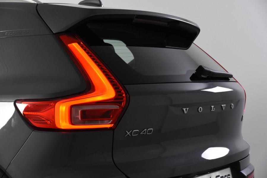 Volvo XC40 1.5 T4 Inscription *1ste Eigenaar*Navigatie*Stoelverwarming*Camera*