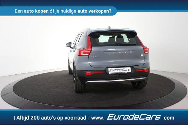 Volvo XC40 1.5 T4 Inscription *1ste Eigenaar*Navigatie*Stoelverwarming*Camera*