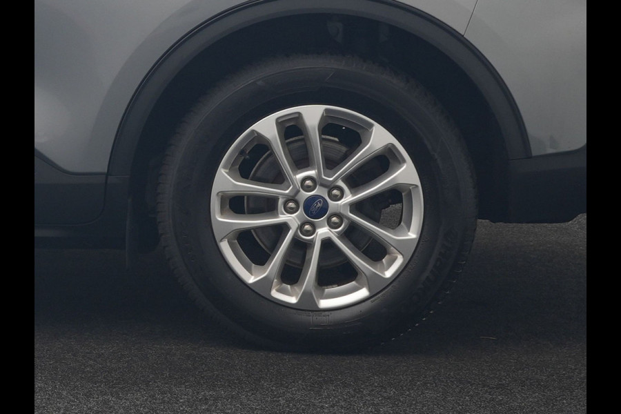 Ford Kuga 2.5 PHEV Titanium 225pk Dealer O.H. | Trekhaak Afn. | Panodak | Camera | Stoelen & Stuur Verwarmd | Apple Carplay | Keyless | Virtual | Cruise Control | Navigatie | DAB | Plug In Hybrid |