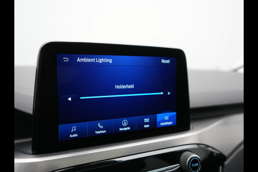 Ford Kuga 2.5 PHEV Titanium 225pk Dealer O.H. | Trekhaak Afn. | Panodak | Camera | Stoelen & Stuur Verwarmd | Apple Carplay | Keyless | Virtual | Cruise Control | Navigatie | DAB | Plug In Hybrid |
