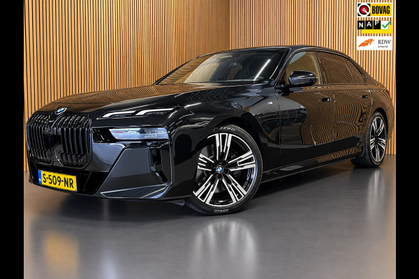 BMW i7 XDrive60 106 kWh|M-SPORT|96% SOH|BLACK EDITION|FULL OPTION|PANORAMA|STOEL+STUURVERW|360+3D+V+A CAMERA|NAP|NL-AUTO|INCL.BTW|