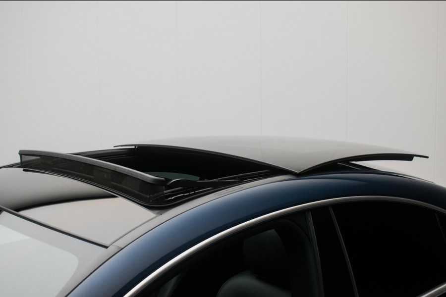 Mercedes-Benz CLA-Klasse 180 Business Solution Luxury NL-auto [ Panoramadak Sfeerverlichting Memory Carplay Camera Leder ]