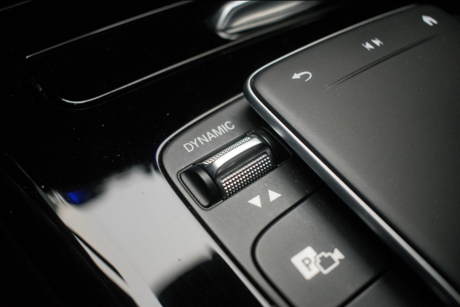 Mercedes-Benz CLA-Klasse 180 Business Solution Luxury NL-auto [ Panoramadak Sfeerverlichting Memory Carplay Camera Leder ]
