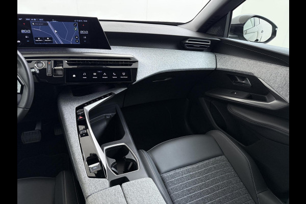 Peugeot E-3008 Allure 73 kWh SOH 94%| WARMTEPOMP |  DIRECT LEVERBAAR RIJKAAR GEMAAKT BIJ DE PEUGEOT DEALER | 360° CAMERA| | KEYLESS ENTRY | 18.685KM! | DIGI. DASH| DEALER ONDERHOUDEN | CARPLAY/ ANDROID AUTO|